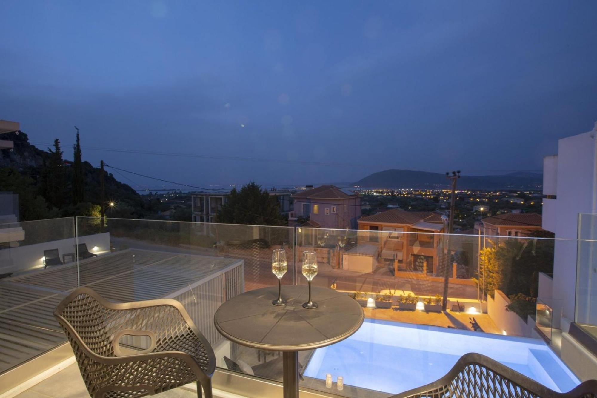 Aloft Luxury Villas Lefkada - Heated Pool Apolpaina 외부 사진