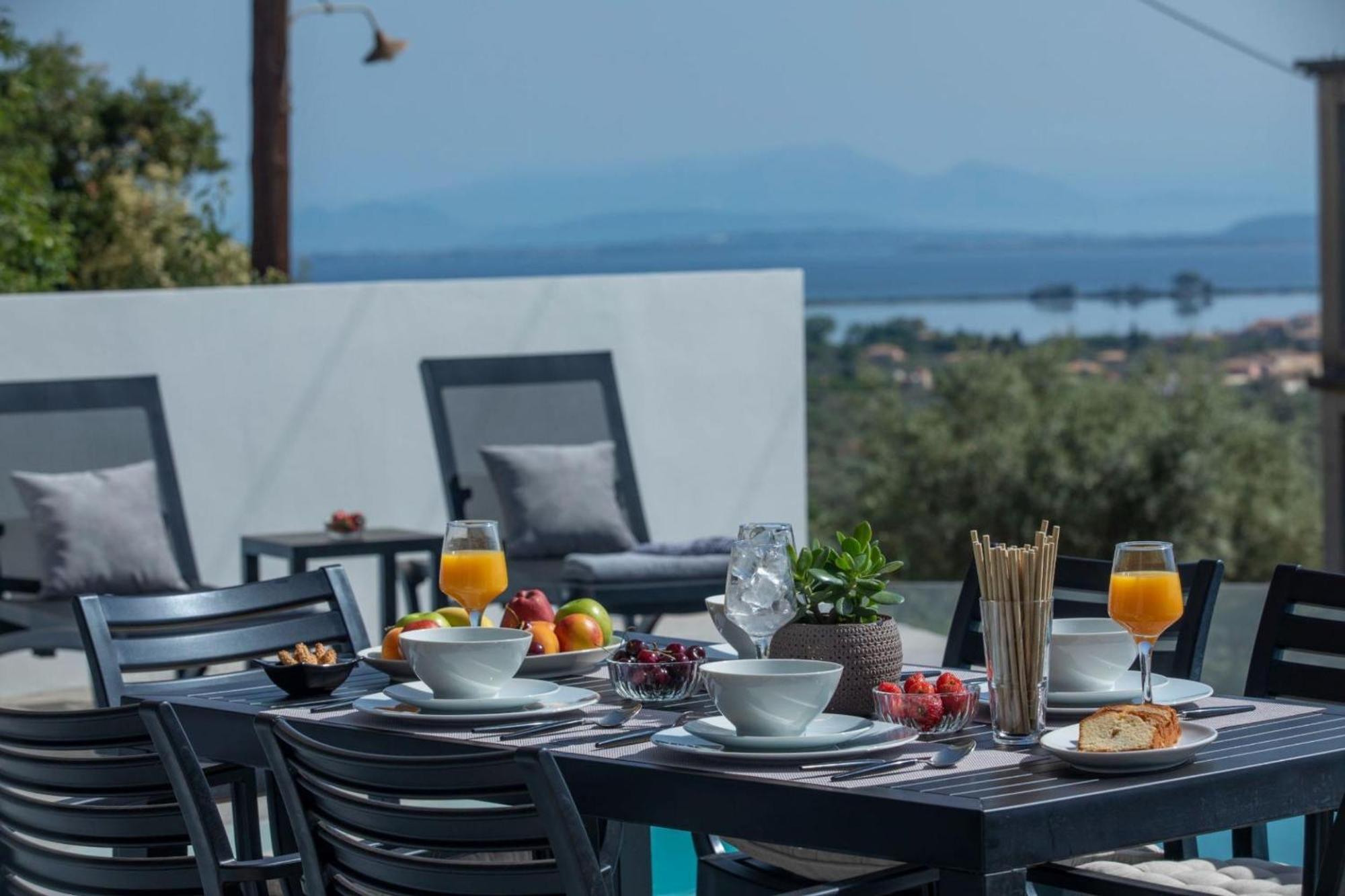 Aloft Luxury Villas Lefkada - Heated Pool Apolpaina 외부 사진